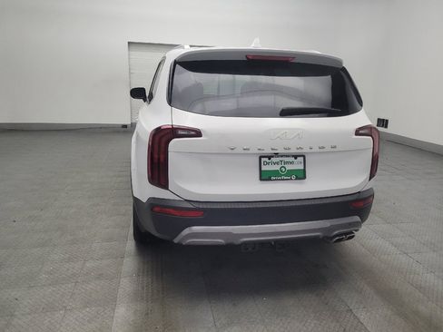 Used 2022 Kia Telluride S FWD image 6
