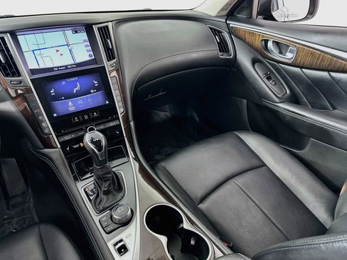 Used 2019 INFINITI Q50 Luxe w/ Essential Package (3.0T Luxe) image 24