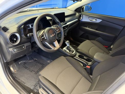 Used 2022 Kia Forte Sedan FWD image 11