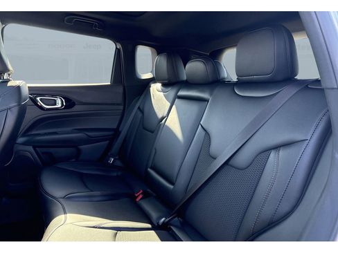 New 2026 Jeep Compass Trailhawk w/ Sun, Sound & Navigation Group image 18