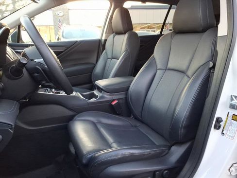 Certified 2022 Subaru Outback Limited w/ Popular Package #2 image 11