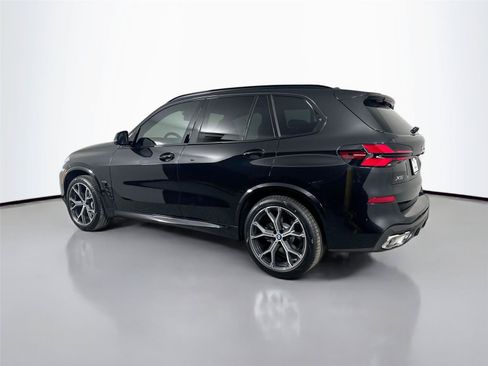 New 2026 BMW X5 xDrive40i w/ M Sport Package AWD/4WD image 8