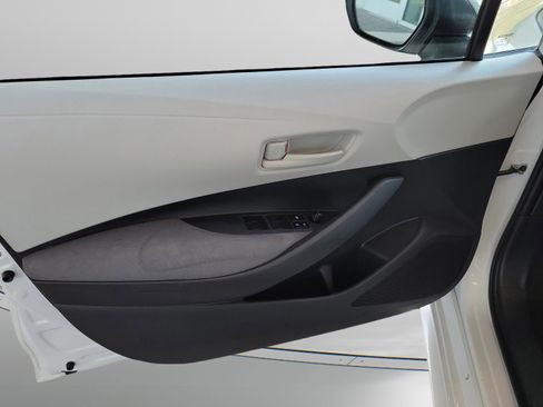 Used 2023 Toyota Corolla LE image 26