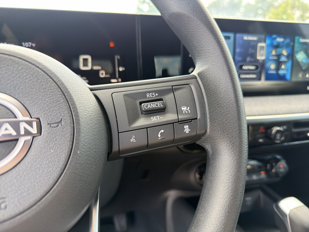 Used 2026 Nissan Kicks SV FWD image 14