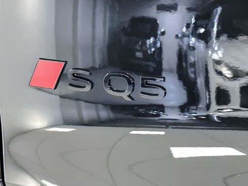 New 2025 Audi SQ5 Premium Plus image 26