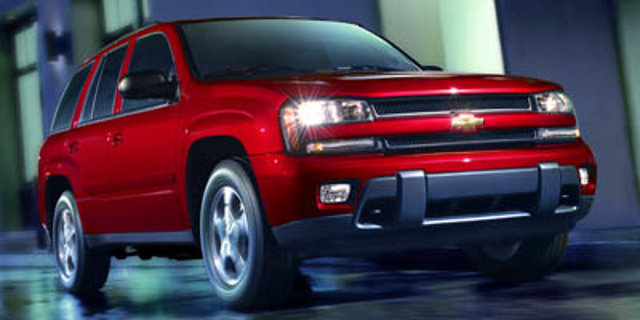 Used 2006 Chevrolet TrailBlazer LS w/ LS Preferred Equipment Group RWD image 1