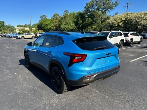 Used 2025 Chevrolet Trax ACTIV w/ Driver Confidence Package FWD image 8