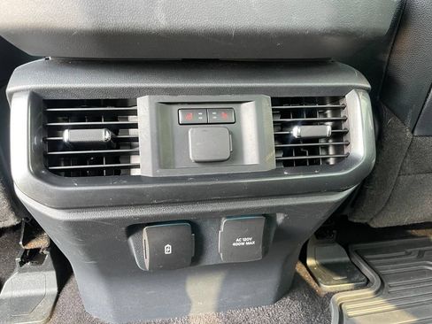 Used 2022 Ford F150 Lariat w/ Equipment Group 502A High AWD/4WD image 58