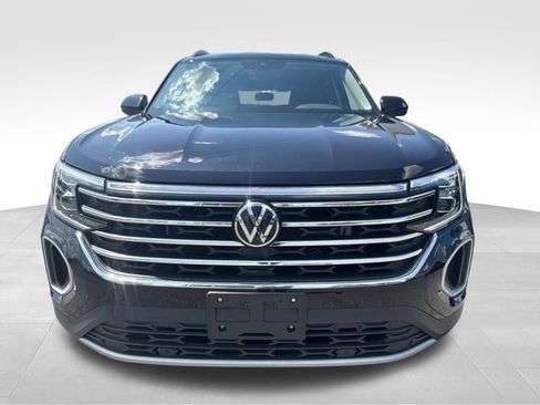 Used 2026 Volkswagen Atlas SE FWD image 3