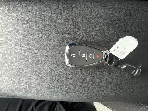 Used 2024 Chevrolet Equinox LS w/ LS Convenience Package FWD image 30