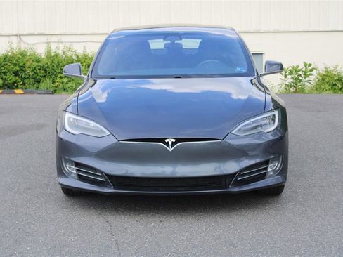 Used 2019 Tesla Model S Long Range AWD/4WD image 2