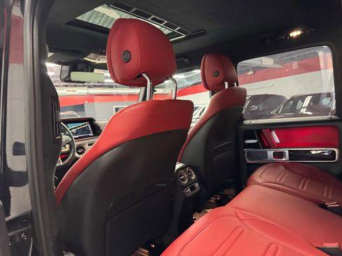 Used 2024 Mercedes-Benz G 550 image 17