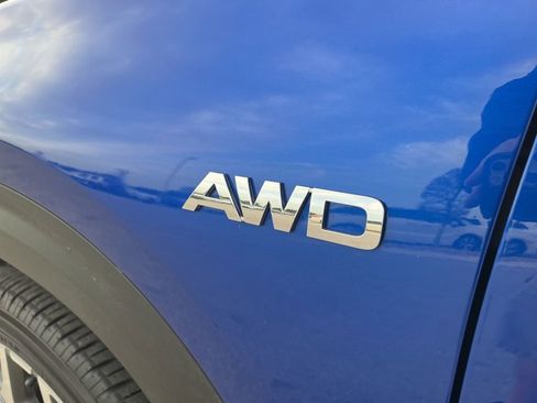 Used 2021 Kia Seltos SX w/ SX Sunroof Package image 13