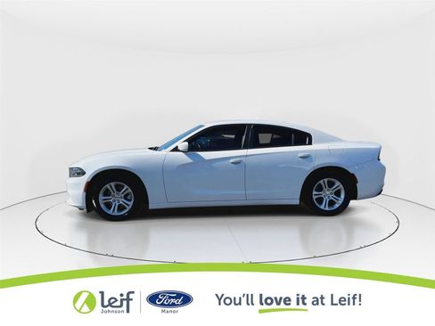 Used 2021 Dodge Charger SXT image 5