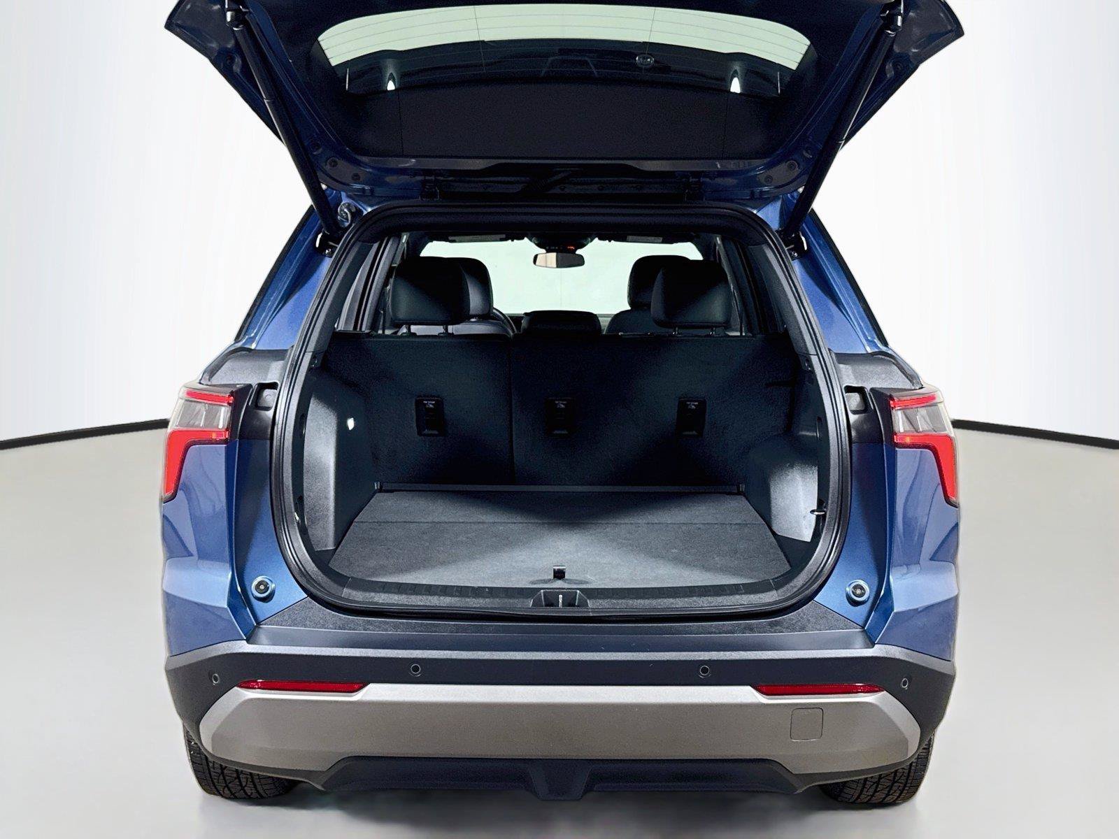 Certified 2026 Chevrolet Equinox LT w/ Convenience Package II FWD image 25