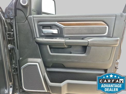 Used 2024 RAM 2500 Laramie image 26