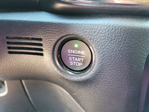 Used 2021 Ford Ranger Lariat w/ Tremor Off-Road Package image 29