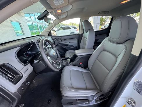 Used 2022 Chevrolet Colorado W/T w/ WT Convenience Package RWD image 12