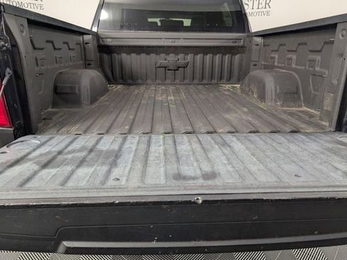 Used 2019 Chevrolet Silverado 1500 Custom Trail Boss w/ Custom Convenience Package image 24