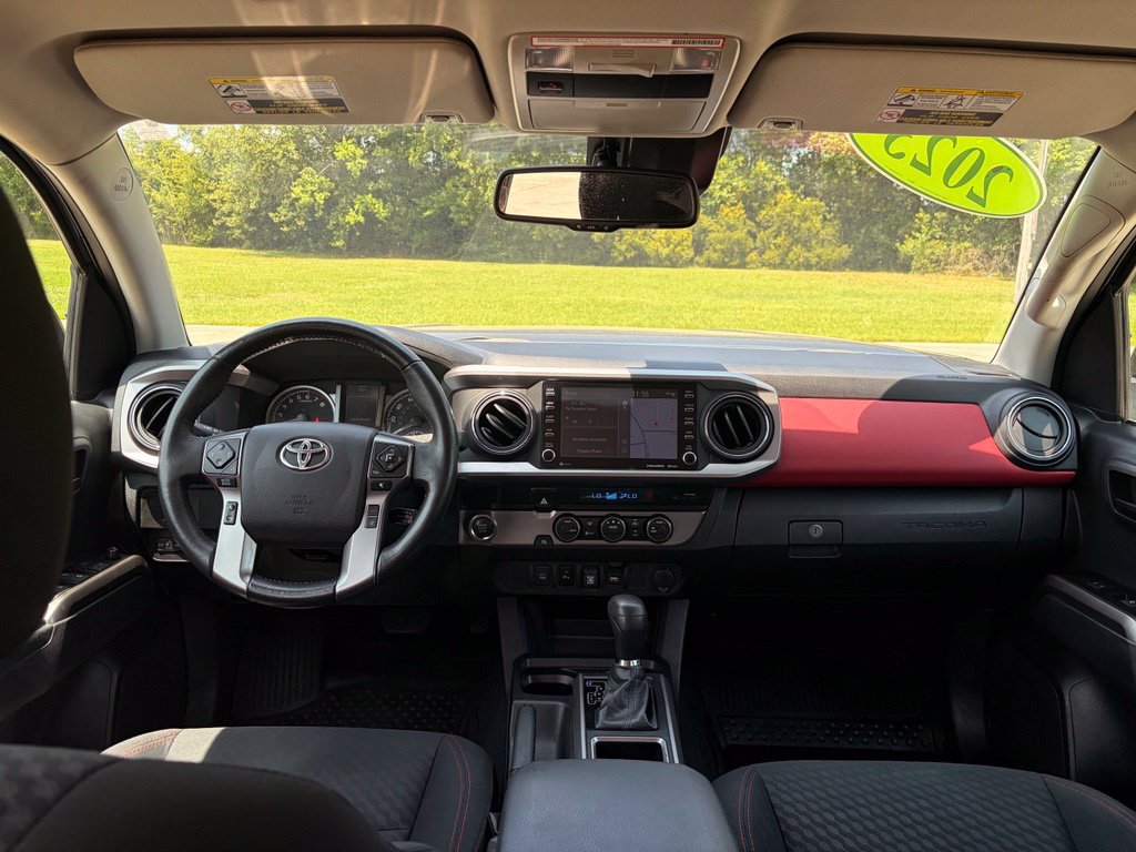 Used 2023 Toyota Tacoma SR5 RWD image 13