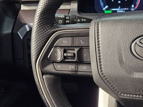 Certified 2025 Toyota Tacoma TRD Off-Road w/ TRD Off Road Premium Package image 28