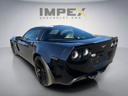 Used 2013 Chevrolet Corvette Grand Sport w/ 2LT Preferred Equipment Group RWD image 3