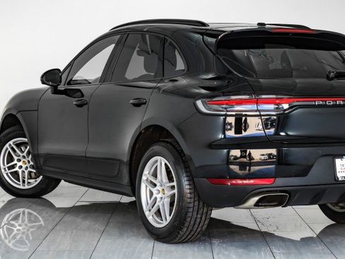 Used 2021 Porsche Macan image 48