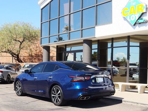Used 2022 Nissan Maxima SV w/ Floor Mat Group image 9