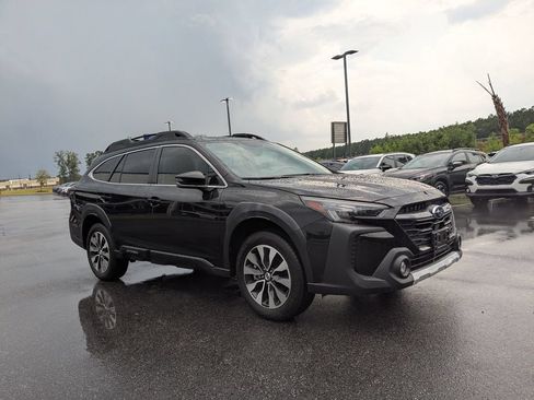 Certified 2024 Subaru Outback Limited AWD/4WD image 2