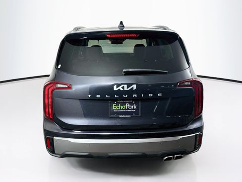 Used 2025 Kia Telluride S FWD image 7