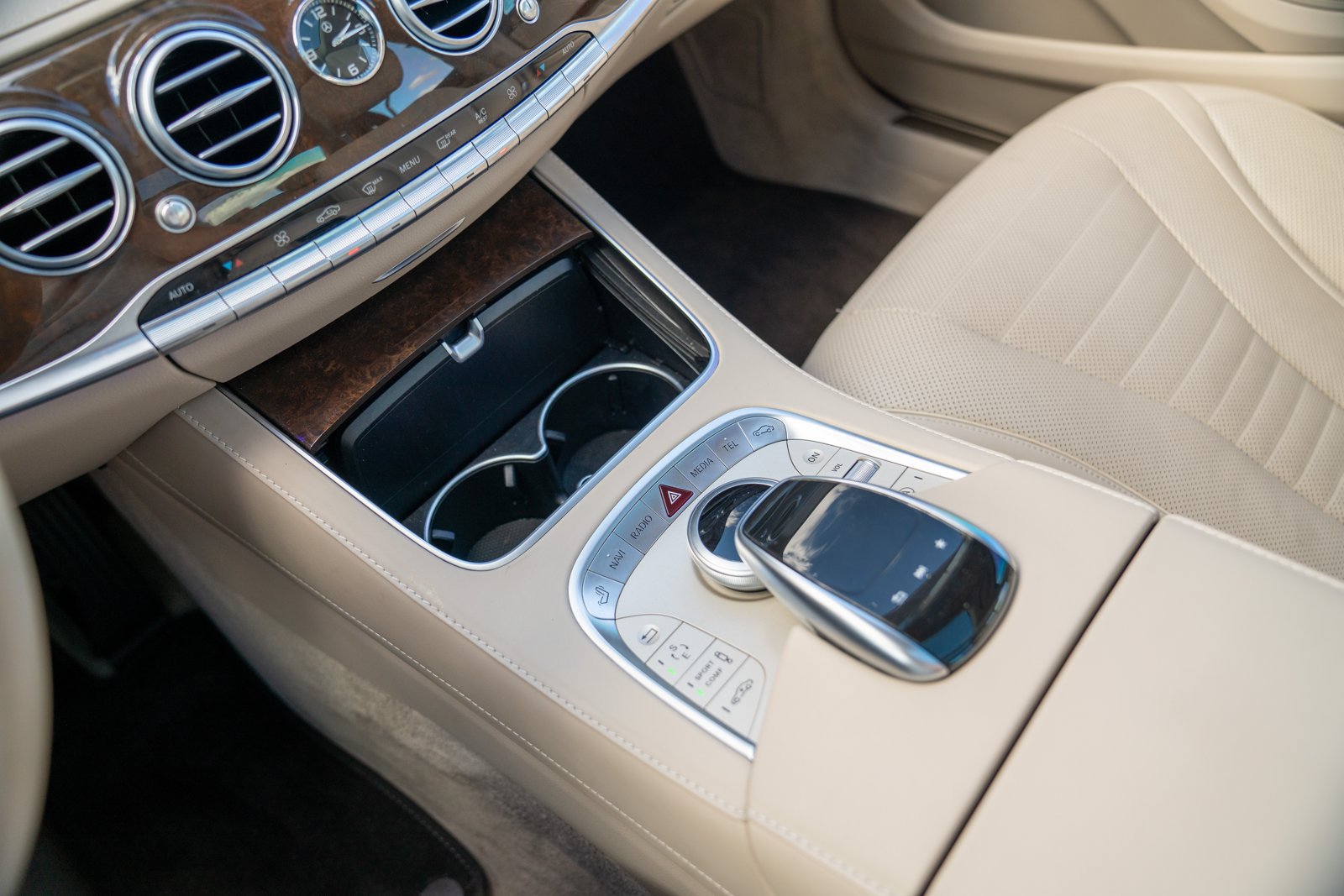 Used 2017 Mercedes-Benz S 550 4MATIC Sedan image 22