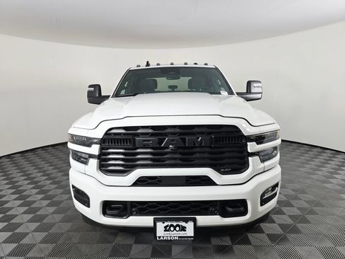 New 2026 RAM 3500 Big Horn AWD/4WD image 9