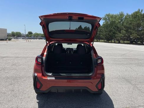 Used 2024 Subaru Crosstrek 2.0i Premium AWD/4WD image 18