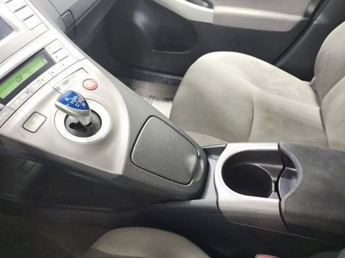 Used 2013 Toyota Prius Two image 29