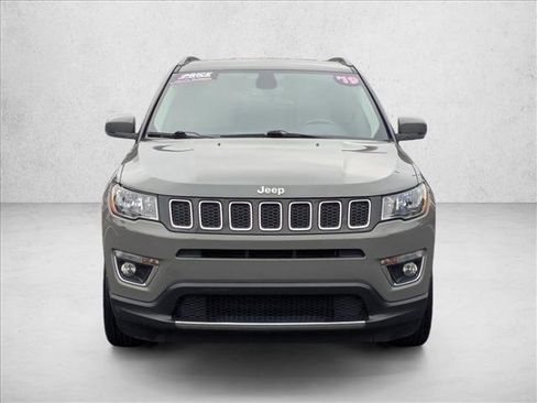 Used 2019 Jeep Compass Limited image 2