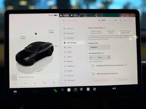 Used 2023 Tesla Model Y Long Range AWD/4WD image 29