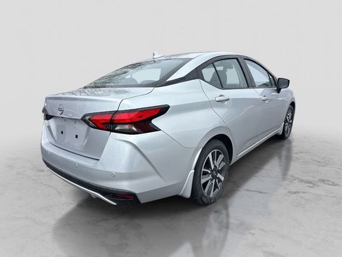 Used 2025 Nissan Versa SV w/ Trunk Package image 5