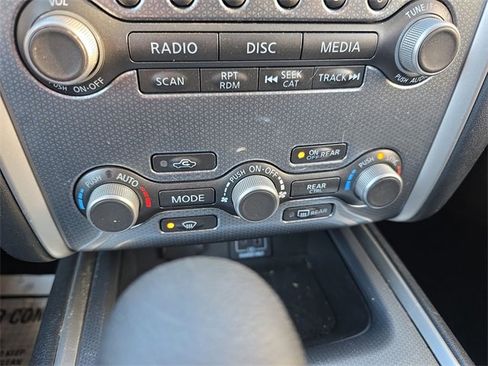 Certified 2020 Nissan Pathfinder SL image 19