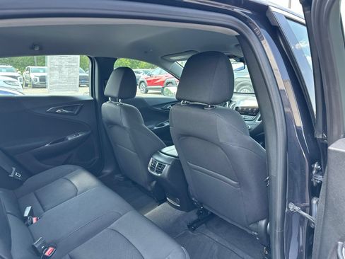 Used 2023 Chevrolet Malibu LT FWD image 28