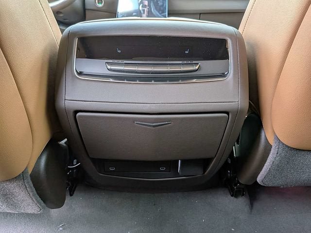 New 2026 Cadillac Escalade Luxury w/ Touring Package AWD/4WD image 16