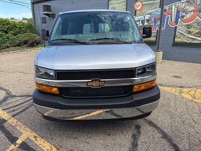 New 2026 Chevrolet Express 3500 w/ Driver Convenience Package