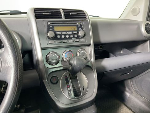 Used 2004 Honda Element EX image 24