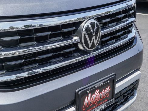 Certified 2023 Volkswagen Atlas Cross Sport SE FWD image 6