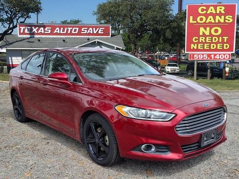 Used 2016 Ford Fusion SE w/ Equipment Group 201A FWD image 1