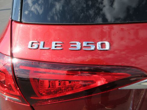 Used 2020 Mercedes-Benz GLE 350 4MATIC image 8