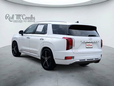 Used 2022 Hyundai Palisade Calligraphy FWD image 3