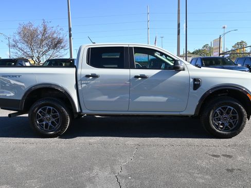 Used 2024 Ford Ranger XLT image 12