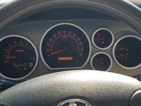 Used 2012 Toyota Tundra 2WD Double Cab image 34