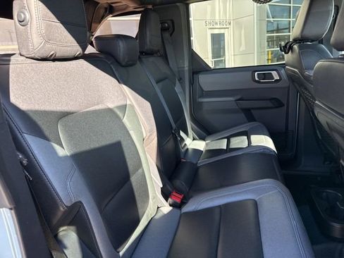 Used 2023 Ford Bronco Big Bend image 32