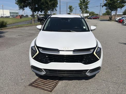 Used 2023 Kia Sportage EX FWD image 2